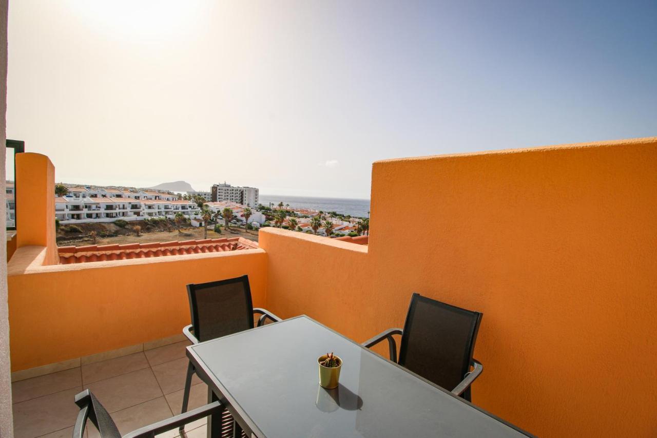Casita Maria - Luxurious 1-Bedroom Apartment With Sea Views And Pool San Miguel de Abona Exterior foto